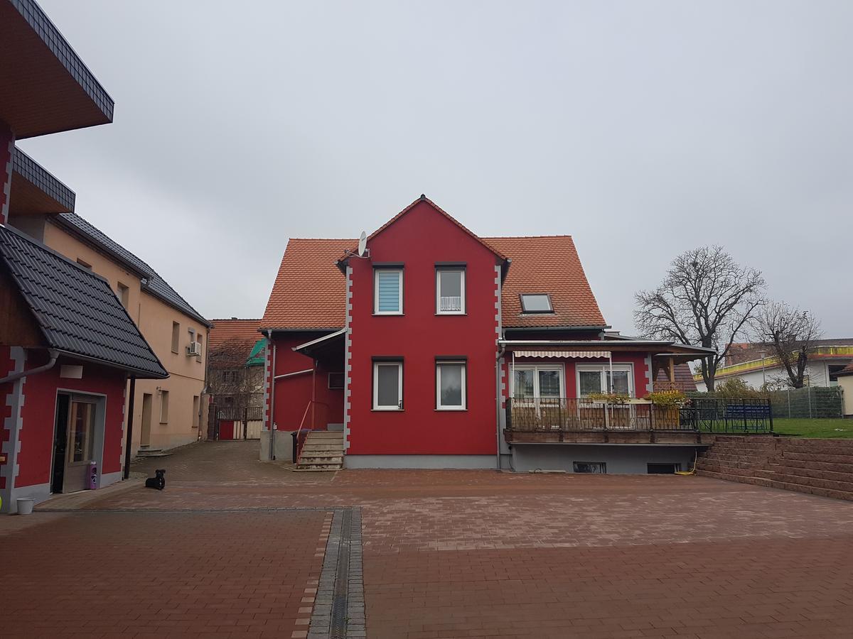 Ferienapartment Meiss Erdeborn Экстерьер фото