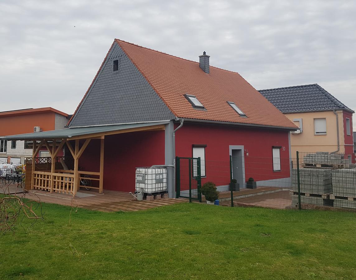 Ferienapartment Meiss Erdeborn Экстерьер фото