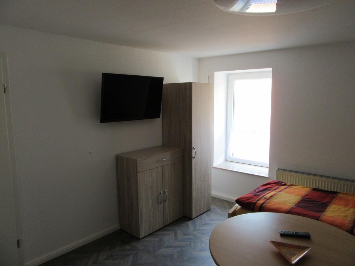 Ferienapartment Meiss Erdeborn Экстерьер фото